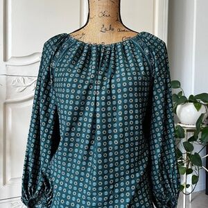 NWT Max Studio green blouse